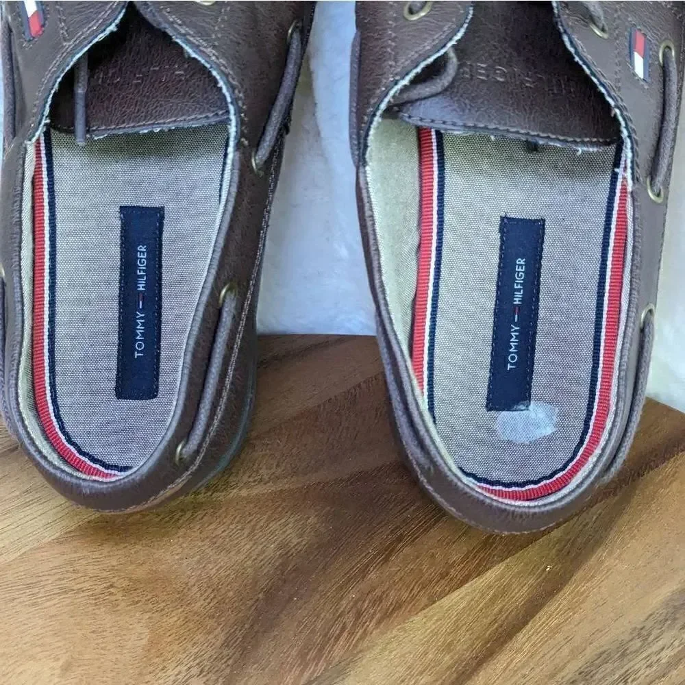 Tommy Hilfiger Mens Leather 2-Eye Low-Top Round Toe Boat Shoes Black Size 9